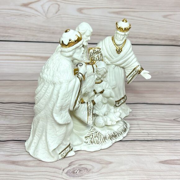 VTG Enesco Porcelain Nativity Scene Light Lamp White/Gold Christmas Holy Family - Picture 9 of 12